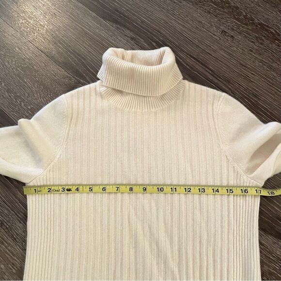 NAADAM Cream Turtleneck Sweater - Picture 7 of 8